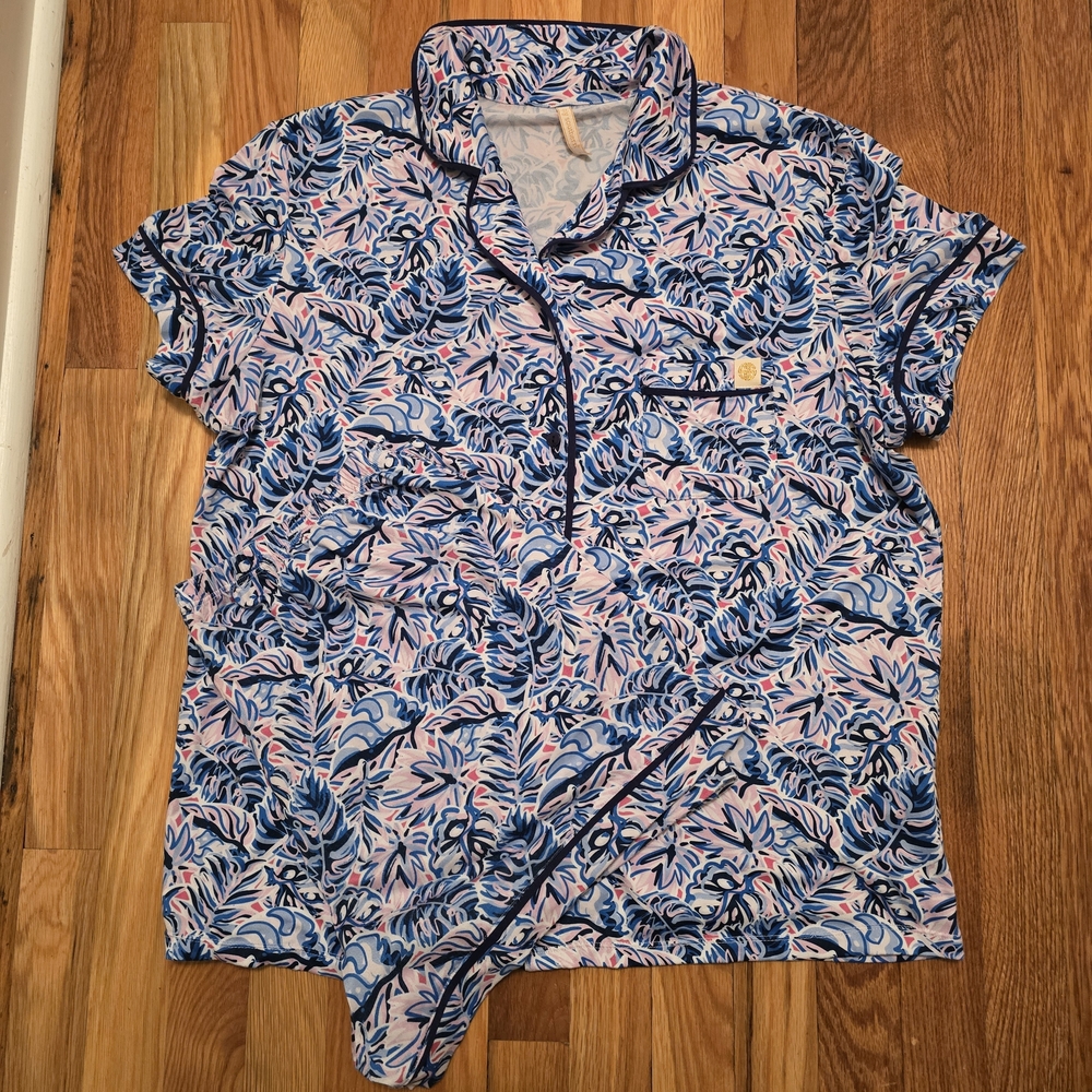 Simply Southern Blue and Pink Leaf Print Pajama Set
